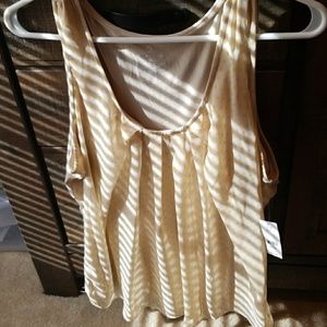 New York & Co top, cram with yellow polka dots